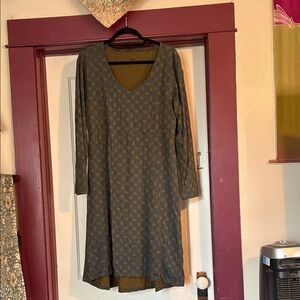 Horny Toad Olive and navy V-Neck Long Sleeve Dress
